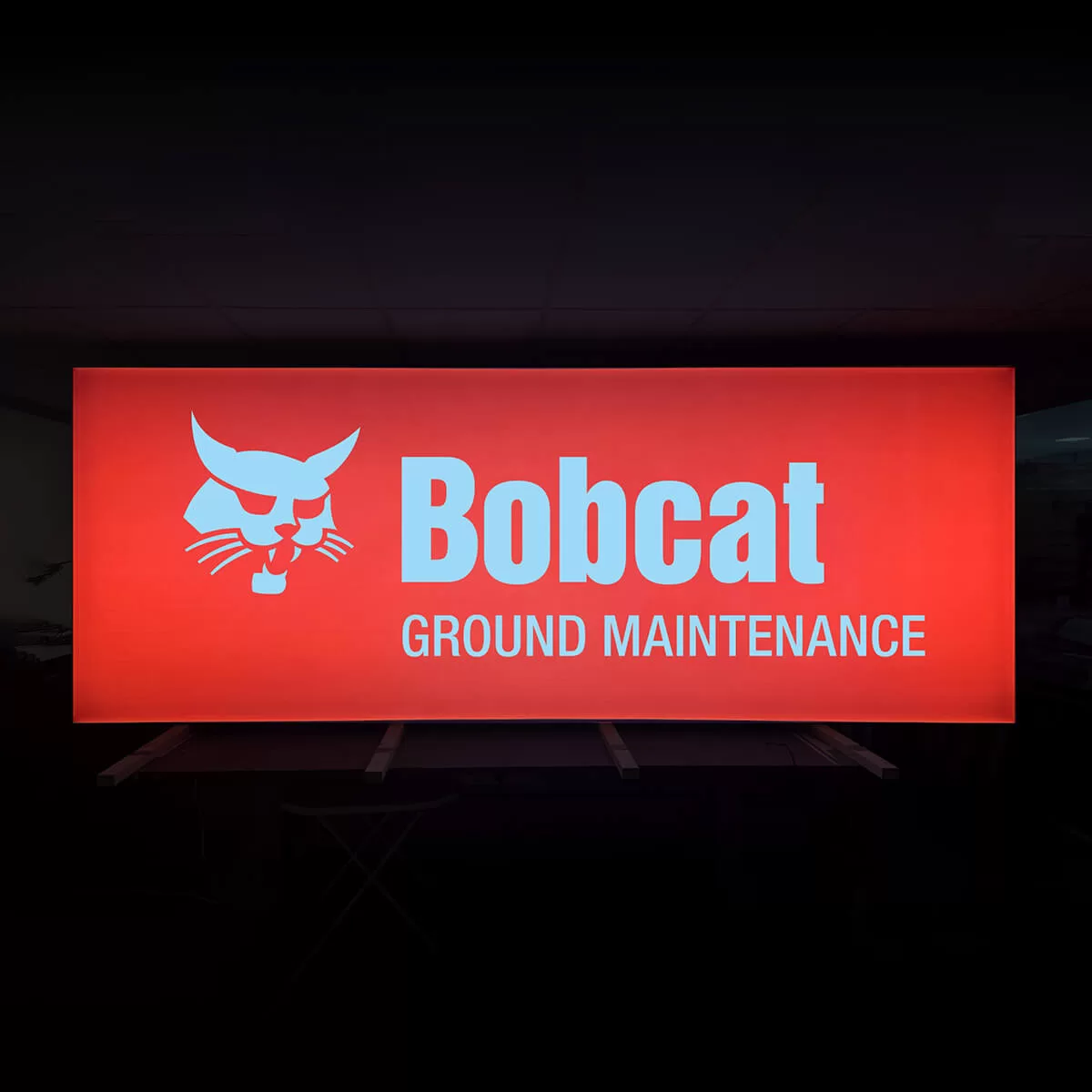Building logo – Ground Maintenance (illuminated LED box) - Image 2