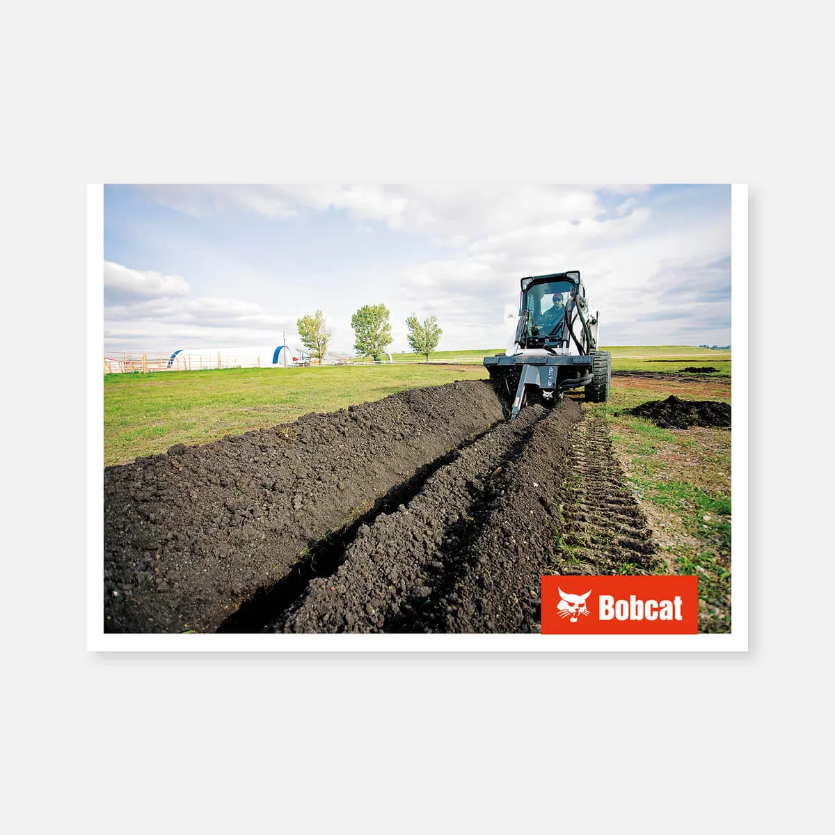 Product poster (PVC) – Skidsteer loader in the field
